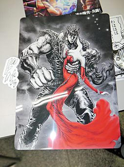 画像ギャラリー No.028のサムネイル画像 / ケンシロウが火炎放射器で汚物を消毒! 体験版も楽しめた「北斗が如く」店頭体験会および名越総合監督サイン会レポート