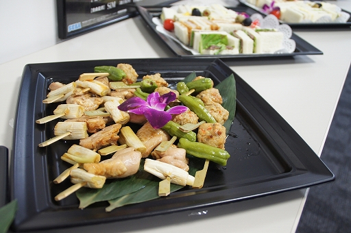 画像ギャラリー No.003のサムネイル画像 / 「龍オン」はREBORN PROJECTで“龍が如くファン向け”の作品へと生まれ変わる。「龍が如く ONLINE」ファンミーティング