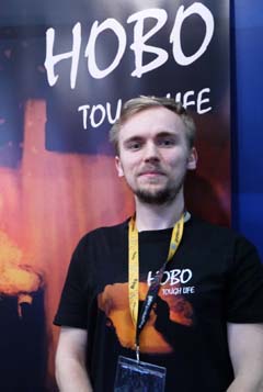 ���������꡼ No.002�Υ���ͥ������ / ��gamescom�ϥ��������¹�ѥӥꥪ��Ǹ��Ĥ�����Hobo: Tough Life�פ�Ҳ𡣥ۡ���쥹�Ȥ�������ȴ�������Ѥ�ä����Х��Х�RPG��