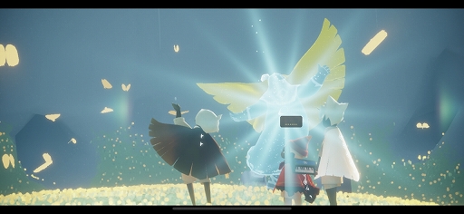 画像ギャラリー No.086のサムネイル画像 / 「風ノ旅ビト」のデベロッパによるスマホ向けアプリ「Sky 星を紡ぐ子どもたち」プレイインプレッション。言葉は交わさなくても空を飛べる