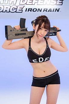 ���������꡼ No.004�Υ���ͥ������ / ����ȯ�䤵����EARTH DEFENSE FORCE: IRON RAIN�פ�TVCM���������ϡ����������ͥ�����̱������ۿ��⥹������