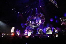 画像ギャラリー No.013のサムネイル画像 / 765プロとミリオンスターズによる,“ごった煮”ライブ「THE IDOLM@STER 765 MILLIONSTARS HOTCHPOTCH FESTIV@L!!」をレポート