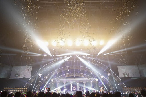 画像ギャラリー No.022のサムネイル画像 / 「アイドルマスター」765プロ久々の単独公演「初星宴舞」をレポート。特別版の歌マスや久々の“あの曲”で幕張が燃えた