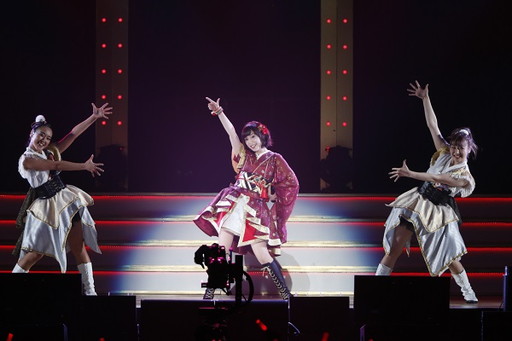 画像ギャラリー No.023のサムネイル画像 / 「アイドルマスター」765プロ久々の単独公演「初星宴舞」をレポート。特別版の歌マスや久々の“あの曲”で幕張が燃えた