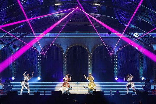 画像ギャラリー No.030のサムネイル画像 / 「アイドルマスター」765プロ久々の単独公演「初星宴舞」をレポート。特別版の歌マスや久々の“あの曲”で幕張が燃えた