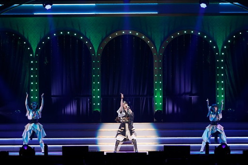 画像ギャラリー No.067のサムネイル画像 / 「アイドルマスター」765プロ久々の単独公演「初星宴舞」をレポート。特別版の歌マスや久々の“あの曲”で幕張が燃えた