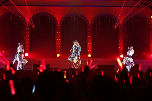 画像ギャラリー No.069のサムネイル画像 / 「アイドルマスター」765プロ久々の単独公演「初星宴舞」をレポート。特別版の歌マスや久々の“あの曲”で幕張が燃えた