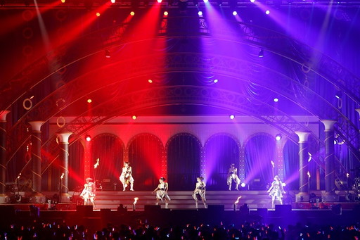 画像ギャラリー No.070のサムネイル画像 / 「アイドルマスター」765プロ久々の単独公演「初星宴舞」をレポート。特別版の歌マスや久々の“あの曲”で幕張が燃えた