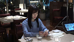 画像ギャラリー No.003のサムネイル画像 / 「放置少女〜百花繚乱の萌姫たち〜」の新たなPRキャラに橋本環奈さんを起用。新CMのオンエアに先駆けてメイキング映像が公開に