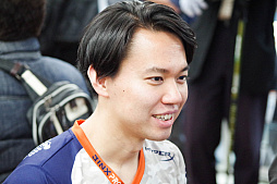 画像ギャラリー No.003のサムネイル画像 / 「ストリートファイターV アーケードエディション」の発売記念イベントが開催。ときどさんとマゴさんが,本気の戦いを繰り広げた