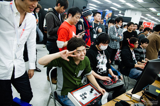 ꡼ No.102Υͥ / EVO Japanϡ֥V AEפϤȤ3ȥ2ܿʽмԤȡARMSͥԤꤷEVO Japan 2018TwitterޤȤ