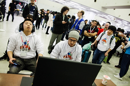 ꡼ No.019 | EVO JapanϡBBCFסKOF XIVפͥԤꤷ2TwitterޤȤᡣ֥V AEפʤ4ȥǺǽʽмԤ