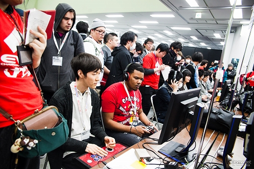 ꡼ No.038 | EVO JapanϡBBCFסKOF XIVפͥԤꤷ2TwitterޤȤᡣ֥V AEפʤ4ȥǺǽʽмԤ