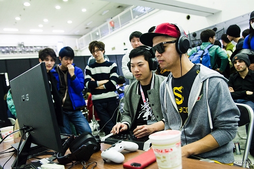 ꡼ No.044 | EVO JapanϡBBCFסKOF XIVפͥԤꤷ2TwitterޤȤᡣ֥V AEפʤ4ȥǺǽʽмԤ