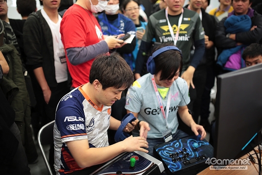 ꡼ No.181 | EVO JapanϡBBCFסKOF XIVפͥԤꤷ2TwitterޤȤᡣ֥V AEפʤ4ȥǺǽʽмԤ