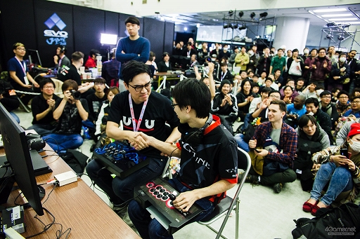 ꡼ No.186 | EVO JapanϡBBCFסKOF XIVפͥԤꤷ2TwitterޤȤᡣ֥V AEפʤ4ȥǺǽʽмԤ