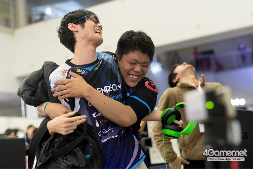 ꡼ No.200 | EVO JapanϡBBCFסKOF XIVפͥԤꤷ2TwitterޤȤᡣ֥V AEפʤ4ȥǺǽʽмԤ