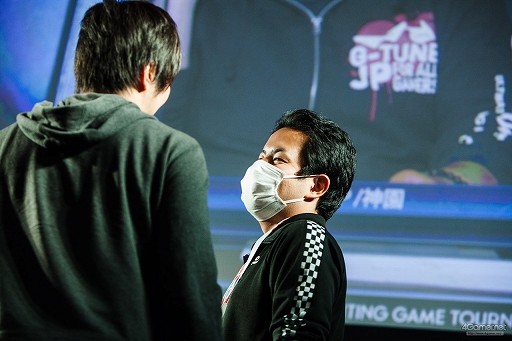 ꡼ No.212 | EVO JapanϡBBCFסKOF XIVפͥԤꤷ2TwitterޤȤᡣ֥V AEפʤ4ȥǺǽʽмԤ