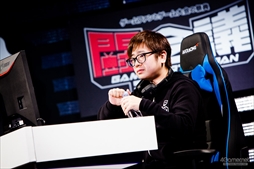 ꡼ No.018 | Ʈ2018ϡ֥ȥ꡼ȥեV AEƮGP辡ݡȡͥ޶200ߤΤĶ󥮥