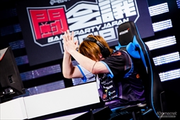 ꡼ No.032 | Ʈ2018ϡ֥ȥ꡼ȥեV AEƮGP辡ݡȡͥ޶200ߤΤĶ󥮥