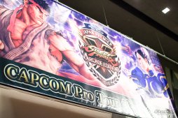 ���������꡼ No.035�Υ���ͥ������ / ��TGS 2018�ϤȤ��������ͥ��������Ĥ�����CAPCOM Pro Tour ����ѥ�ץ�ߥ��ץե��ȥ�ݡ��ȡ�700̾�����Τ����ä���޹��2���֤�Ž̤��Ƥ��Ϥ�