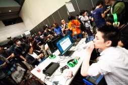 ���������꡼ No.036�Υ���ͥ������ / ��TGS 2018�ϤȤ��������ͥ��������Ĥ�����CAPCOM Pro Tour ����ѥ�ץ�ߥ��ץե��ȥ�ݡ��ȡ�700̾�����Τ����ä���޹��2���֤�Ž̤��Ƥ��Ϥ�