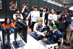 ���������꡼ No.063�Υ���ͥ������ / ��TGS 2018�ϤȤ��������ͥ��������Ĥ�����CAPCOM Pro Tour ����ѥ�ץ�ߥ��ץե��ȥ�ݡ��ȡ�700̾�����Τ����ä���޹��2���֤�Ž̤��Ƥ��Ϥ�