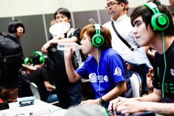 ���������꡼ No.065�Υ���ͥ������ / ��TGS 2018�ϤȤ��������ͥ��������Ĥ�����CAPCOM Pro Tour ����ѥ�ץ�ߥ��ץե��ȥ�ݡ��ȡ�700̾�����Τ����ä���޹��2���֤�Ž̤��Ƥ��Ϥ�