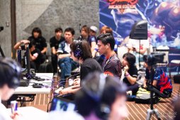 ���������꡼ No.071�Υ���ͥ������ / ��TGS 2018�ϤȤ��������ͥ��������Ĥ�����CAPCOM Pro Tour ����ѥ�ץ�ߥ��ץե��ȥ�ݡ��ȡ�700̾�����Τ����ä���޹��2���֤�Ž̤��Ƥ��Ϥ�