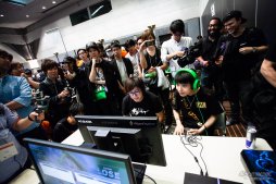 ���������꡼ No.074�Υ���ͥ������ / ��TGS 2018�ϤȤ��������ͥ��������Ĥ�����CAPCOM Pro Tour ����ѥ�ץ�ߥ��ץե��ȥ�ݡ��ȡ�700̾�����Τ����ä���޹��2���֤�Ž̤��Ƥ��Ϥ�