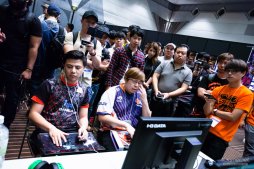 ���������꡼ No.075�Υ���ͥ������ / ��TGS 2018�ϤȤ��������ͥ��������Ĥ�����CAPCOM Pro Tour ����ѥ�ץ�ߥ��ץե��ȥ�ݡ��ȡ�700̾�����Τ����ä���޹��2���֤�Ž̤��Ƥ��Ϥ�