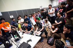 ���������꡼ No.077�Υ���ͥ������ / ��TGS 2018�ϤȤ��������ͥ��������Ĥ�����CAPCOM Pro Tour ����ѥ�ץ�ߥ��ץե��ȥ�ݡ��ȡ�700̾�����Τ����ä���޹��2���֤�Ž̤��Ƥ��Ϥ�