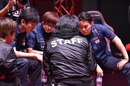 ���������꡼ No.021�Υ���ͥ������ / ����ȥ������ζ������꤬���͡�eSPORTS ��ݥ����󥸥��åס֥��ȥ꡼�ȥե��������� ���������ɥ��ǥ�����������ե��ȥ�ݡ���