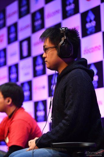 ꡼ No.017 | EVO Japanϼ̿ȶ˿֤Day3ϥݡȤޤȤᡣŴ7ס֥V AEפʤ4η辡Ԥ졤3֤ˤ錄Ʈ夹