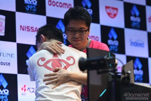 ꡼ No.049 | EVO Japanϼ̿ȶ˿֤Day3ϥݡȤޤȤᡣŴ7ס֥V AEפʤ4η辡Ԥ졤3֤ˤ錄Ʈ夹