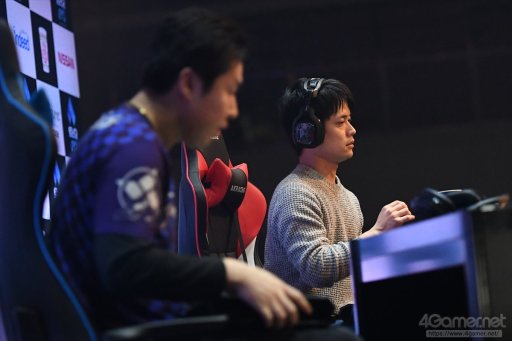 ꡼ No.075 | EVO Japanϼ̿ȶ˿֤Day3ϥݡȤޤȤᡣŴ7ס֥V AEפʤ4η辡Ԥ졤3֤ˤ錄Ʈ夹