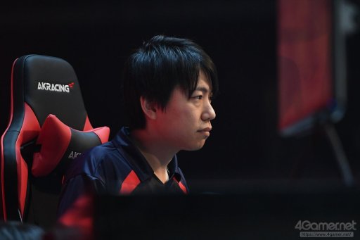 ꡼ No.089 | EVO Japanϼ̿ȶ˿֤Day3ϥݡȤޤȤᡣŴ7ס֥V AEפʤ4η辡Ԥ졤3֤ˤ錄Ʈ夹