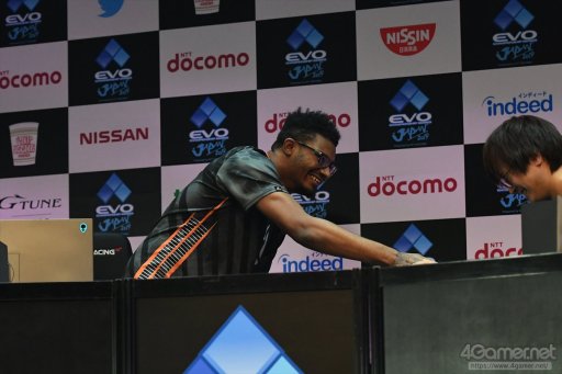 ꡼ No.097 | EVO Japanϼ̿ȶ˿֤Day3ϥݡȤޤȤᡣŴ7ס֥V AEפʤ4η辡Ԥ졤3֤ˤ錄Ʈ夹