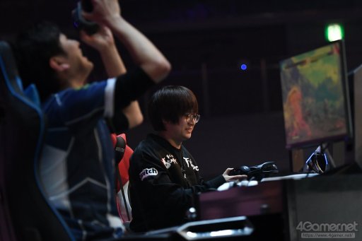 ꡼ No.131 | EVO Japanϼ̿ȶ˿֤Day3ϥݡȤޤȤᡣŴ7ס֥V AEפʤ4η辡Ԥ졤3֤ˤ錄Ʈ夹