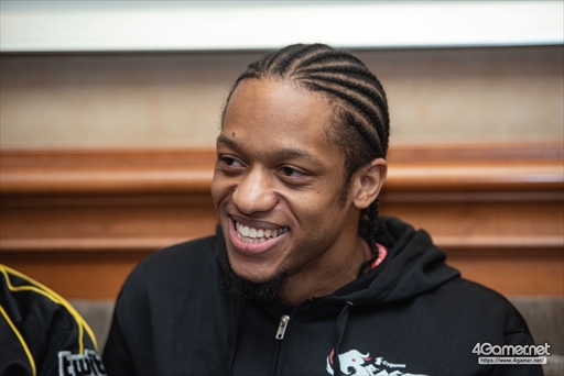 ꡼ No.003Υͥ / EVO2019PR BalrogꡤGamerBeeꡤInfexiousƱ󥿥ӥ塼ץưζᶷEVO2019ؤΰյߤ줿