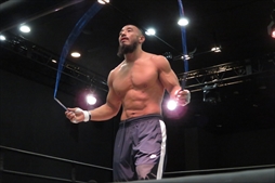 ꡼ No.012Υͥ / ONEޡ륢ġեեץݡȡࡦܥ󤬡ONE STREET FIGHTER ȡ硼󥸡פ