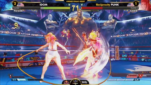 画像ギャラリー No.002のサムネイル画像 / 「ストV AE」世界大会「Capcom Cup 2019」,優勝はアメリカのiDom選手。優勝賞金25万ドルを獲得。Punk選手は惜しくも戴冠ならず