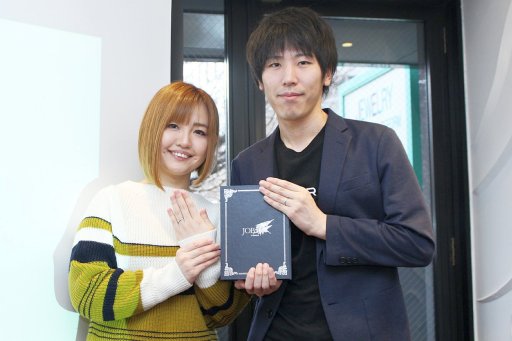 画像ギャラリー No.001のサムネイル画像 / ゲーマーカップルのための結婚指輪サービス「JOB婚」発表会レポート。ももち&チョコブランカのプロゲーマー夫妻が,結婚指輪への想いを語った