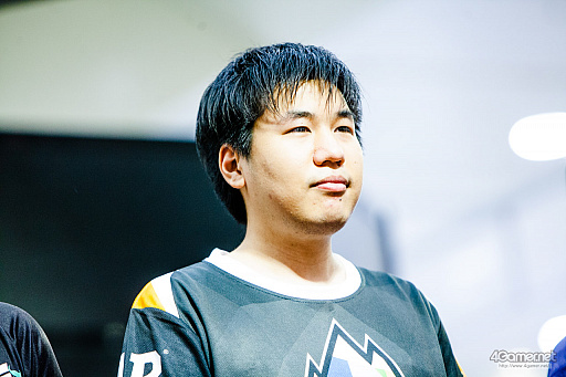 ���������꡼ No.003�Υ���ͥ������ / �������ܻؤ����Ԥ����ä���Red Bull Kumite Japan Final�ץե��ȥ�ݡ��ȡ��ե�󥹹Ԥ��������Fudohƣ¼����μ��