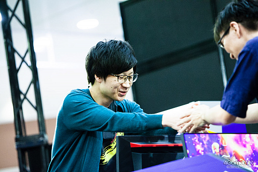 ���������꡼ No.052�Υ���ͥ������ / �������ܻؤ����Ԥ����ä���Red Bull Kumite Japan Final�ץե��ȥ�ݡ��ȡ��ե�󥹹Ԥ��������Fudohƣ¼����μ��