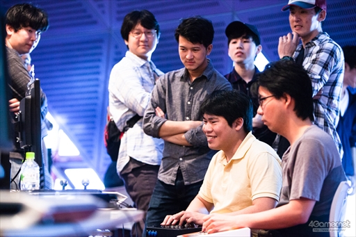 ���������꡼ No.007�Υ���ͥ������ / �֥���V AE�פȡ֥ɥ饴��ܡ���ե����������פ��ԼԤ����롣Ǧism��ŤΥ��ߥ�˥ƥ����٥�ȡ�Tokyo Offline Party 7�ɥ�ݡ���