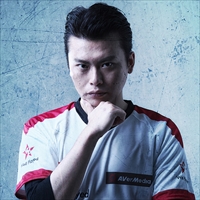 画像ギャラリー No.003のサムネイル画像 / ウェルプレイド,ダブル選手とヴァナオ選手との「EVO 2018」スポットスポンサード契約を締結