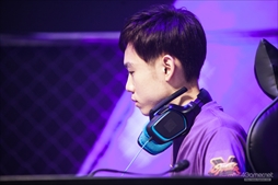 ���������꡼ No.054�Υ���ͥ������ / �֥��ȥ꡼�ȥե��������꡼�� powered by RAGE�׷辡���ե��ȥ�ݡ��ȡ��Ķ����󥮥�������Ψ�����ITAZAN OCEAN�פ�ͥ����̤���