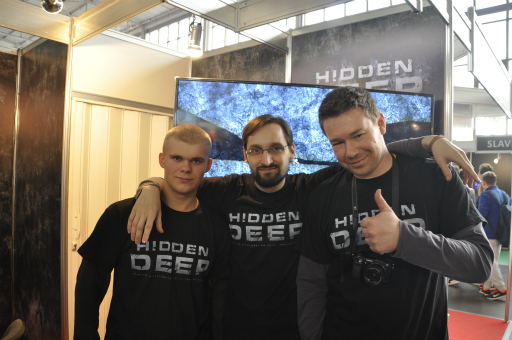 ꡼ No.008Υͥ / Ʊ4ͤʤĤǤ˿Ҥ⿶˥ɥӥ塼Hidden DeepפͷƤߤ