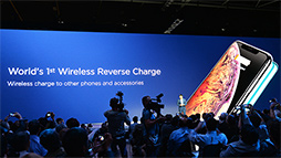 画像ギャラリー No.014のサムネイル画像 / Huawei,ハイエンドスマートフォン「Mate 20」シリーズを発表。7.2インチ有機EL&Kirin 980搭載の「Mate 20 X」はSwitchを超える?